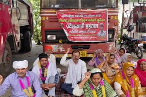 सरकार कर्मचारियों की मांगें यूनियन नेताओं से बातचीत करके जल्द करे पूरा: पवन शर्मा