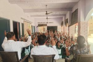 पोषण पखवाड़ा कार्यक्रम में छात्राओं को दिया ‘स्क्रीन फ्री लाइफ’ का संदेश