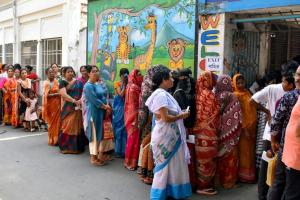 पश्चिम बंगाल के अंतिम फेस के चुनाम में आज 142 सीटों पर होगा मतदान,  क्या TMC के इस अभेद्य किला को ध्वस्त कर पाएगी BJP . 