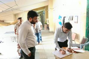 ईवीएम-वीवीपैट वेयरहाउस की सुरक्षा में कोई ढिलाई बर्दाश्त नहीं : डीसी