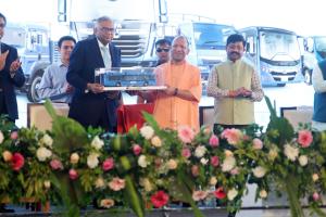 उत्तर प्रदेश में टाटा समूह की उपस्थिति होगी दोगुनी, राज्य बनेगा बड़ा निर्यात हब: एन. चंद्रशेखरन