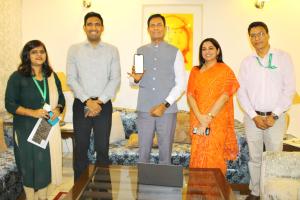 यूटी चंडीगढ़ के मुख्य सचिव ने ऑनलाइन स्व-गणना कर डिजिटल जनगणना को बढ़ावा दिया।