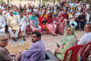 कैप्टन अजय के निवास पर कांग्रेस कार्यकर्ताओं की बैठक 