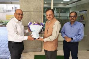 New Delhi News:श्री सौरभ विजय ने भारतीय विशिष्ट पहचान प्राधिकरण (UIDAI) के मुख्य कार्यकारी अधिकारी के रूप में चार्ज संभाला