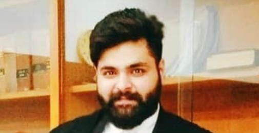 चूड़ियां सलामत तो कैसे पिलाया गया महिला को जबरन एसिड