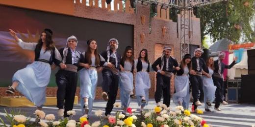 39वें सूरजकुंड अंतरराष्ट्रीय आत्मनिर्भर शिल्प मेले में मुख्य चौपाल पर देश-विदेश के कलाकारों ने बांधा समां