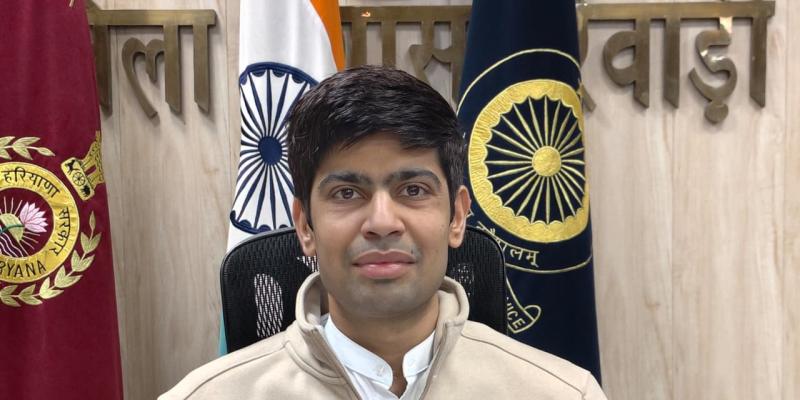 कुष्ठ रोगियों के साथ भेदभाव खत्म करें, गरिमा सुनिश्चित करें : डीसी अभिषेक 