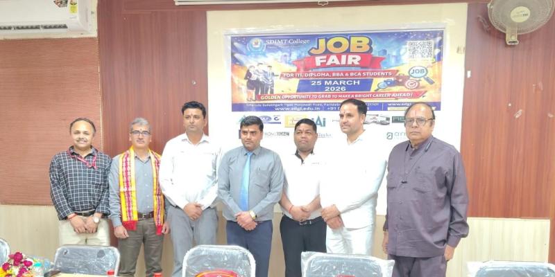 एसडीआईएमटी में भव्य जॉब फेयर, सैकड़ों छात्रों को रोजगार के अवसर