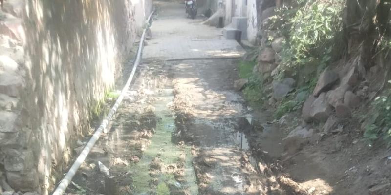 शहीदों और स्वतंत्रता सेनानियों की पावन धरती दमदमा का हाल बदहाल, जिम्मेदार बेपरवाह